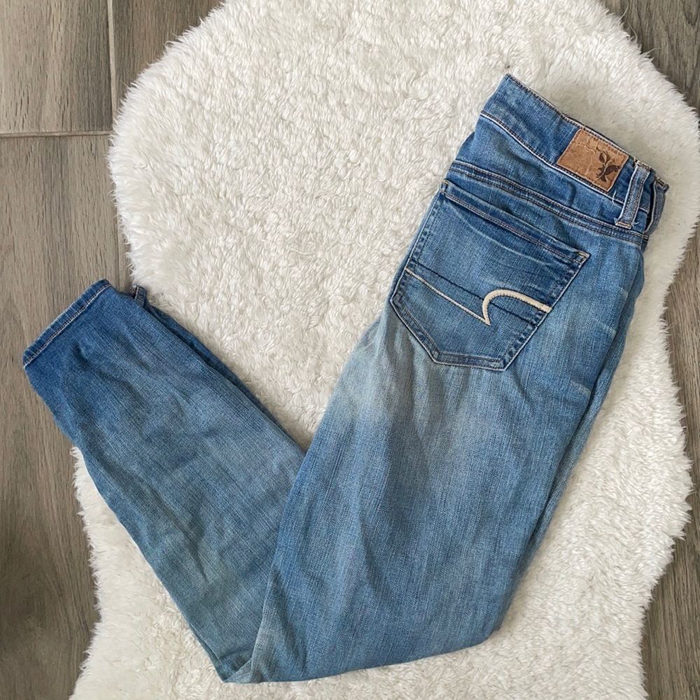 American Eagle skinny jeans